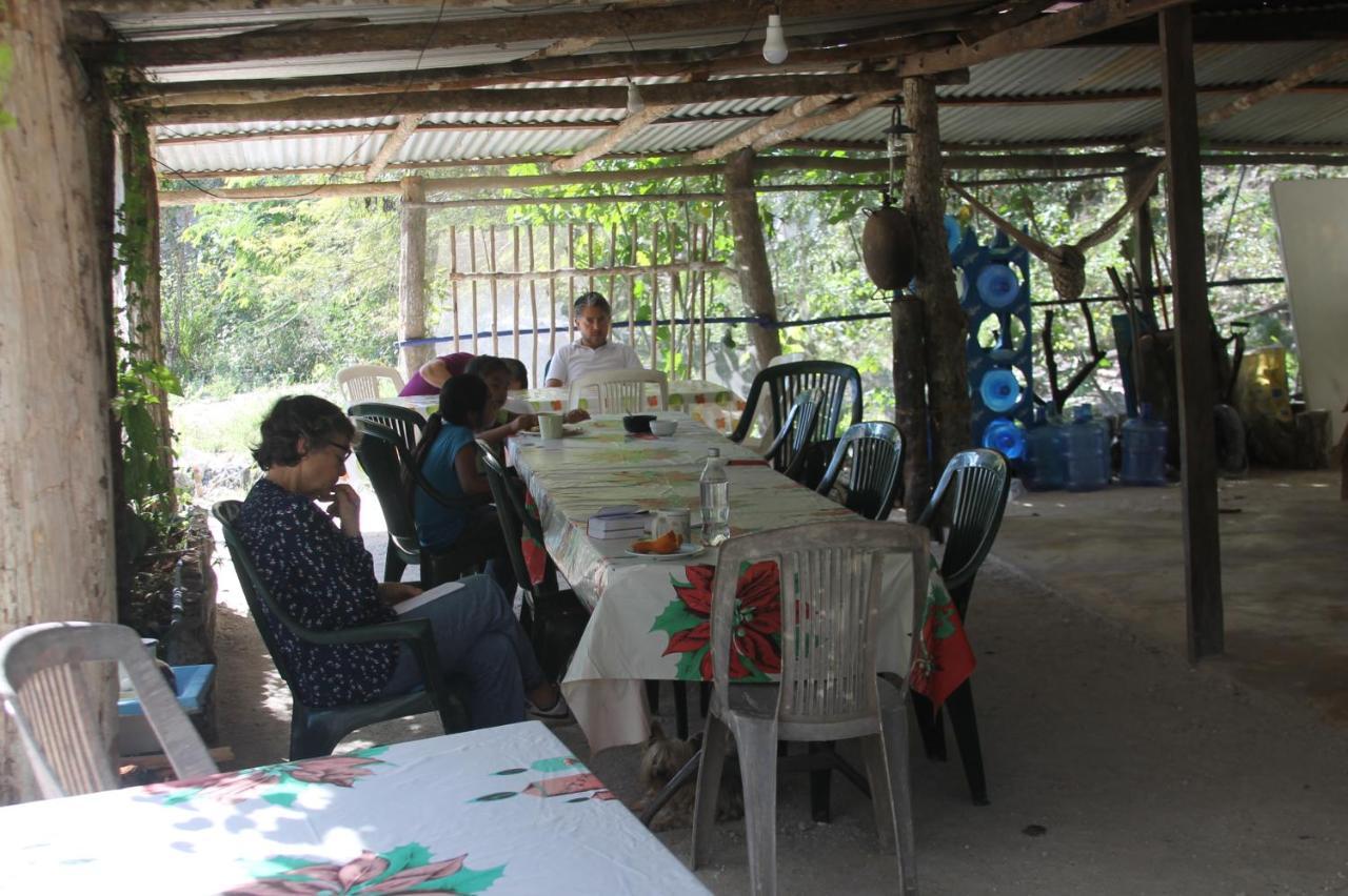 Campamento Yaax Che En Calakmul Conhuas Kültér fotó