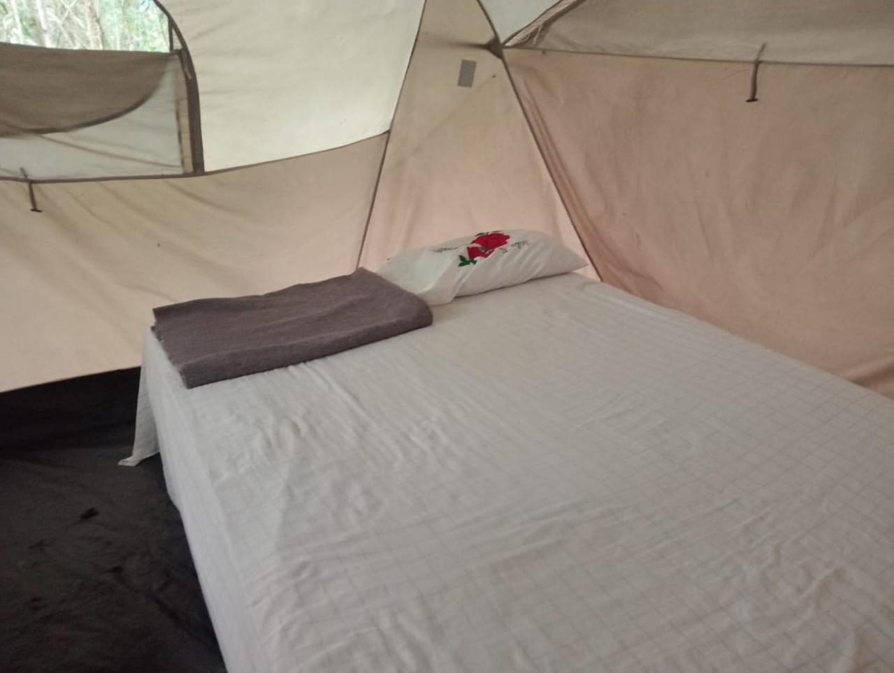 Campamento Yaax Che En Calakmul Conhuas Szoba fotó